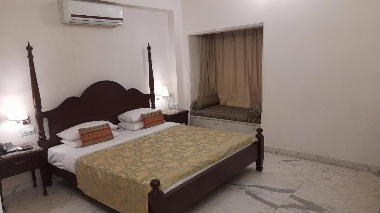 Hotel Rampratap Palace By Fateh Collection